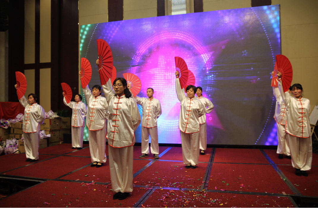 2015年科恩年會(huì)-“因?yàn)橛心悖孕腋?！? bigimg=