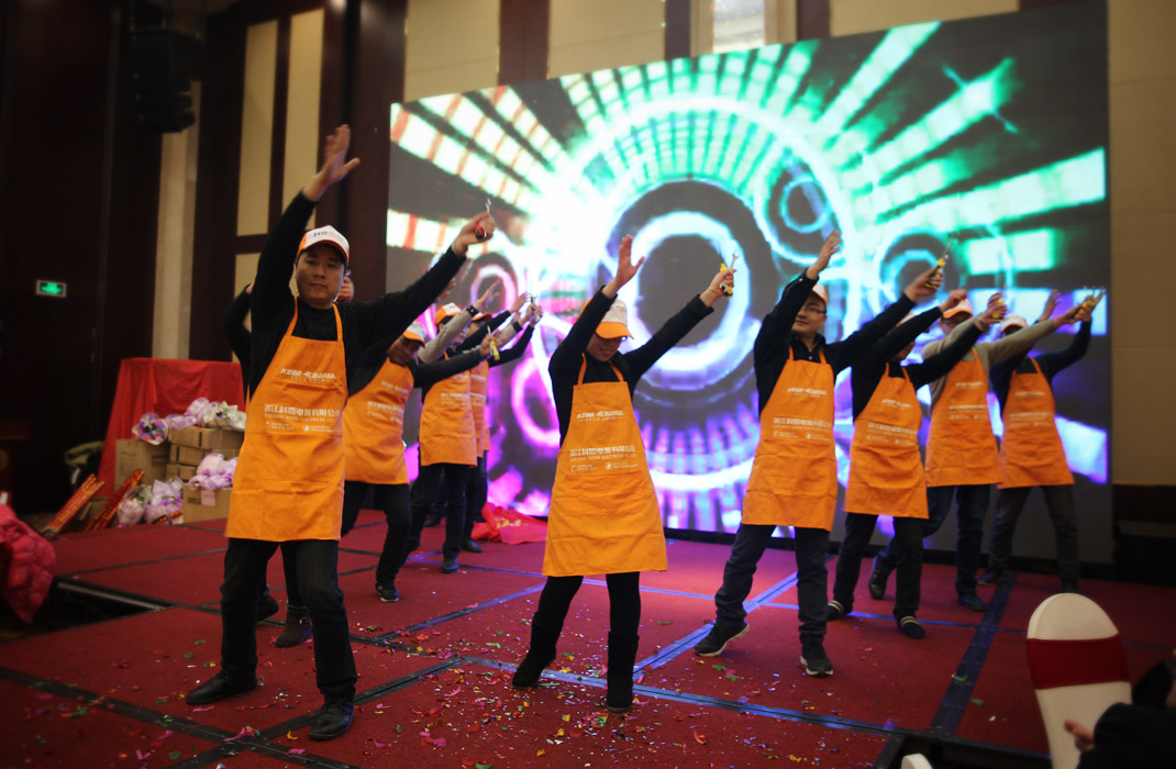 2015年科恩年會(huì)-“因?yàn)橛心悖孕腋?！? bigimg=