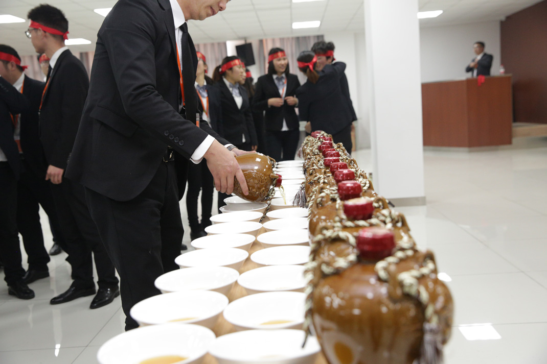 八年磨礪，劍指17——科恩電器2017年誓師大會(huì)隆重舉行